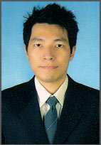 Santi Maneewatchararangsri